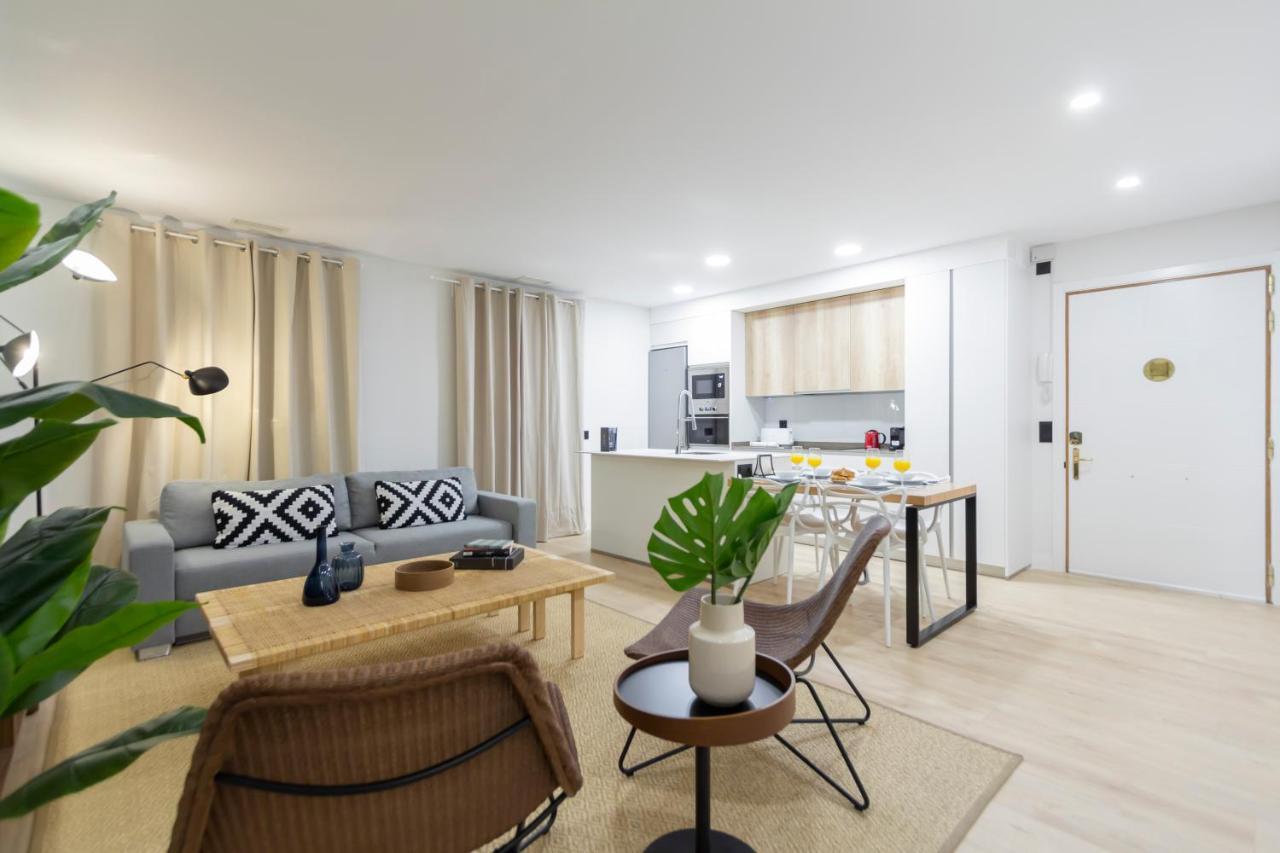 Dobohomes - Ibiza Madrid Exteriör bild