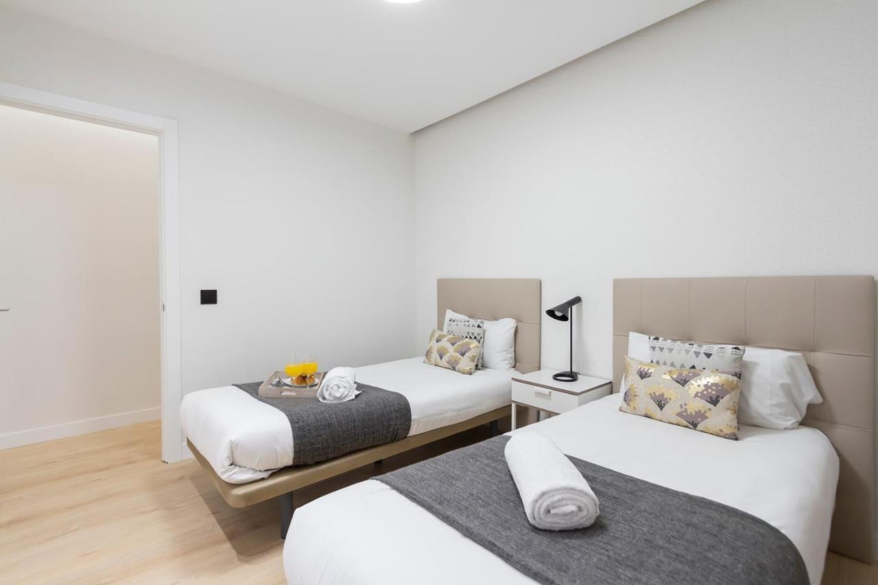 Dobohomes - Ibiza Madrid Exteriör bild